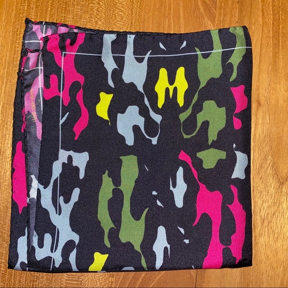 FEFE pocket square - Picture 2 of 5